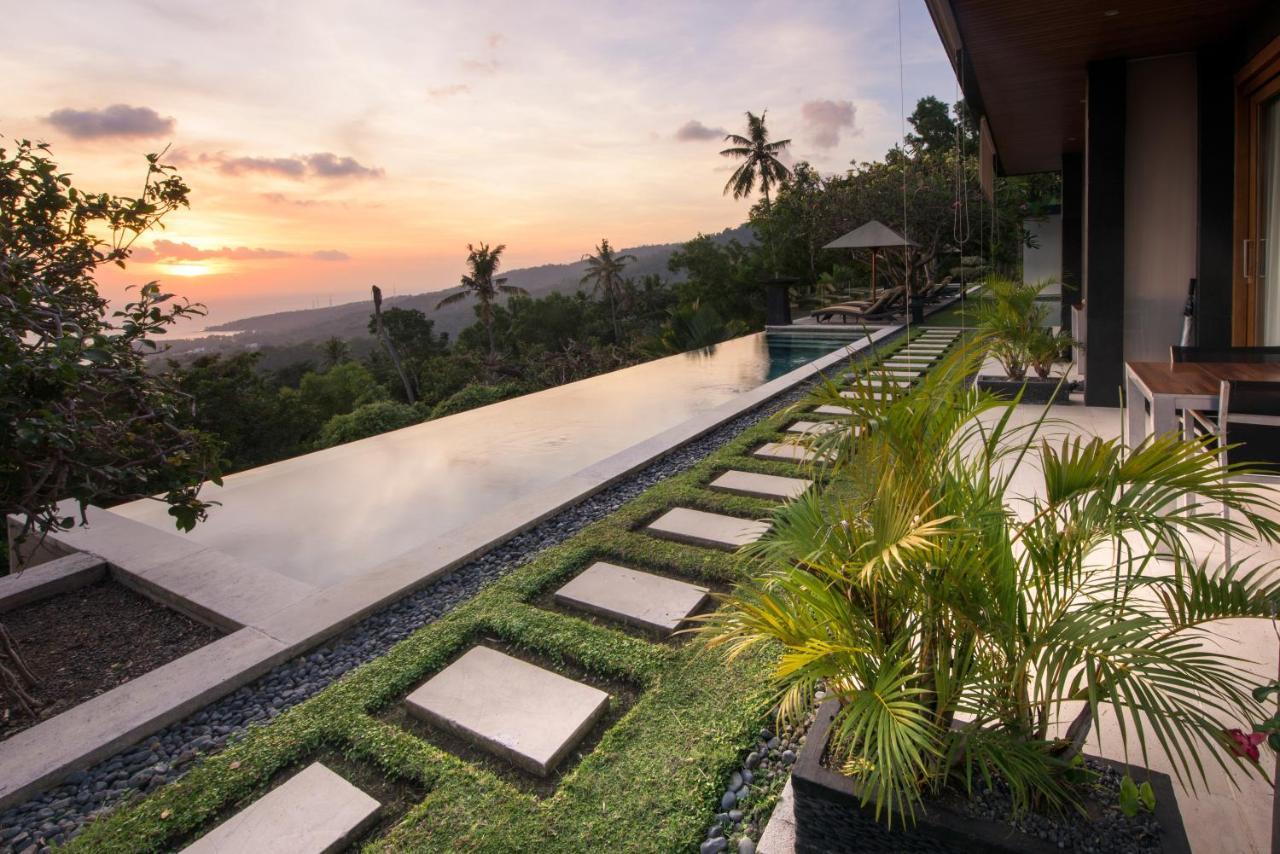 Hotel The Puncak Lombok Senggigi Exterior foto